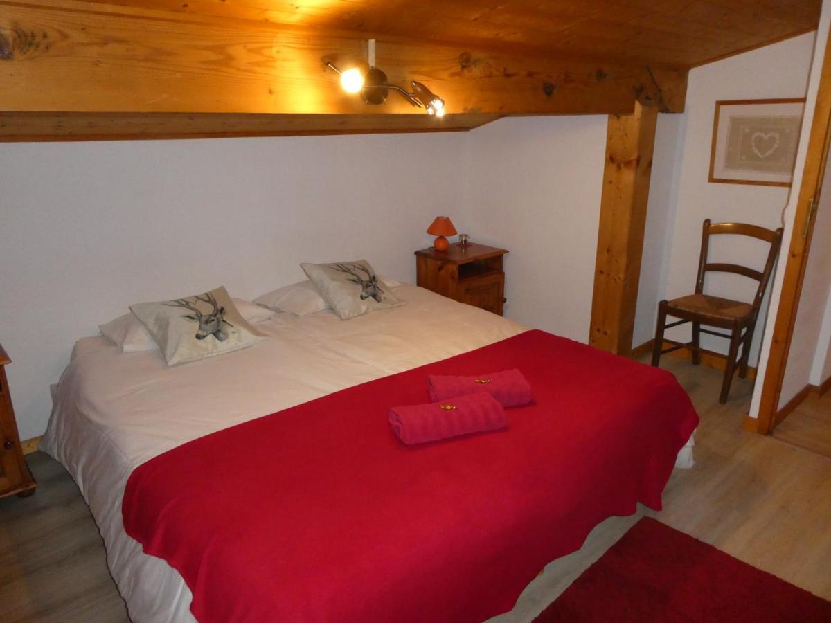 Central Hostel Châtel Eksteriør bilde