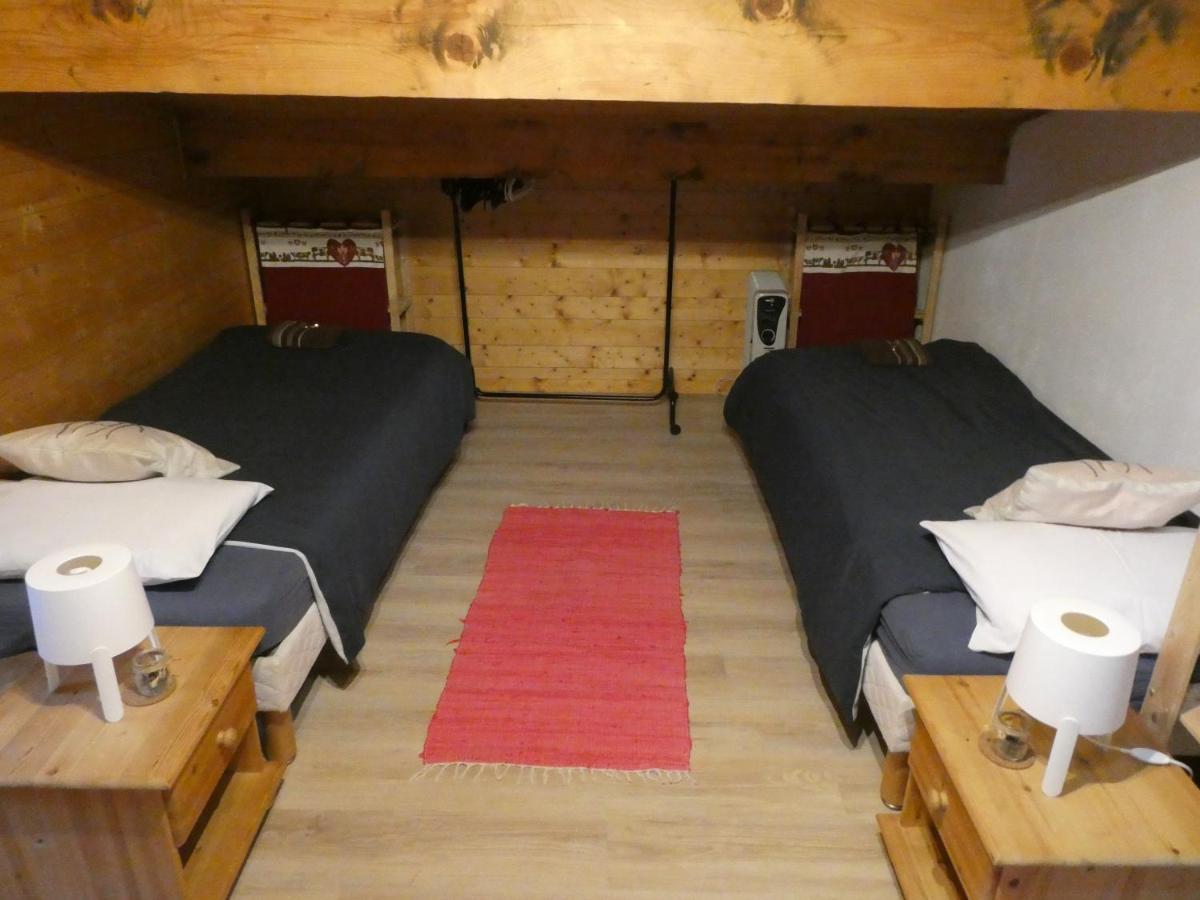 Central Hostel Châtel Eksteriør bilde