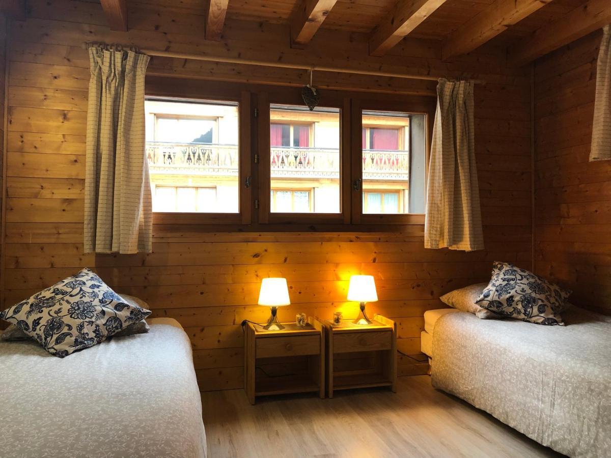 Central Hostel Châtel Eksteriør bilde
