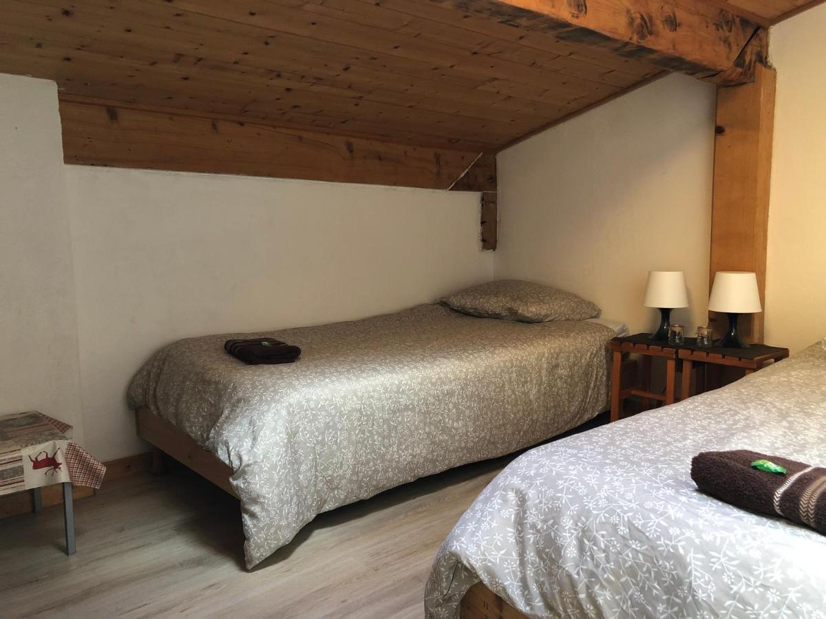 Central Hostel Châtel Eksteriør bilde