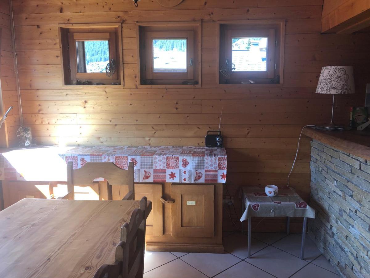 Central Hostel Châtel Eksteriør bilde