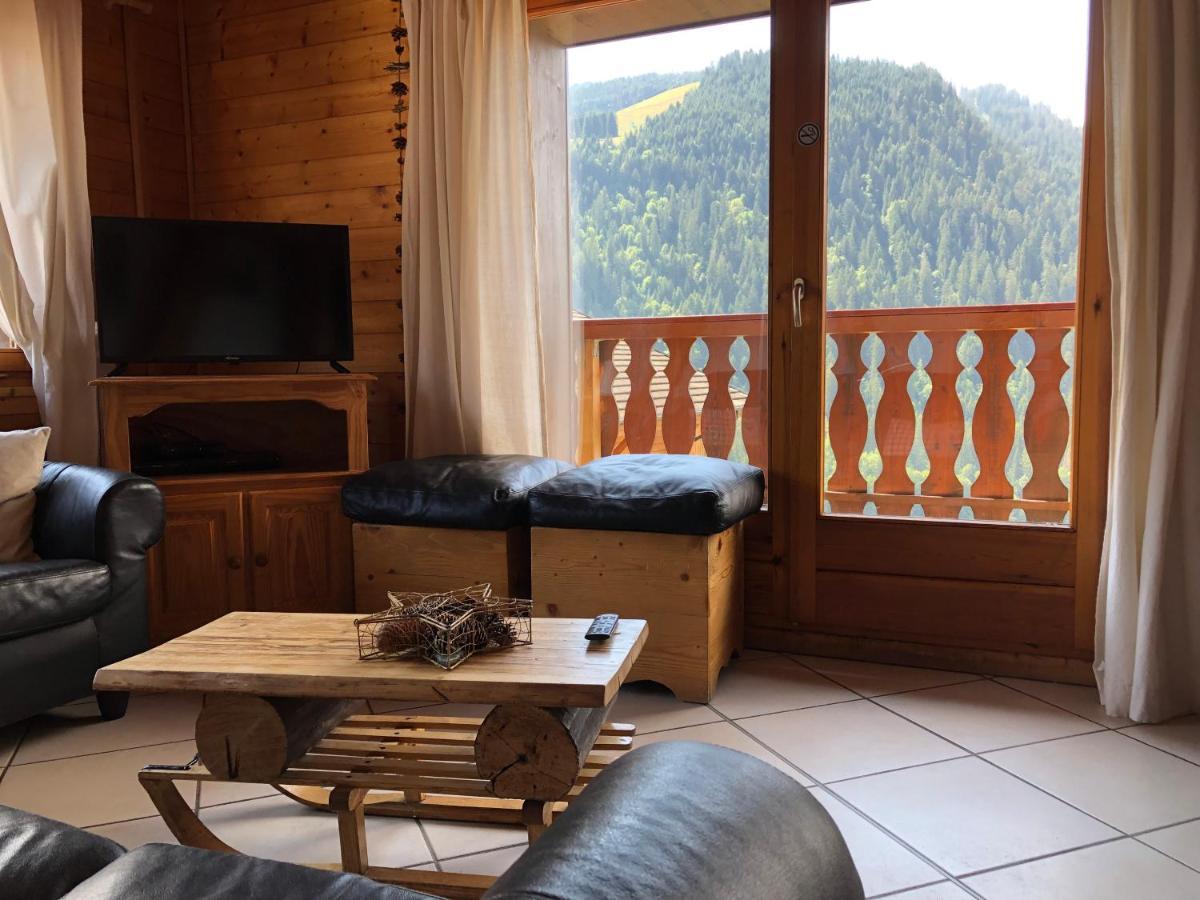 Central Hostel Châtel Eksteriør bilde
