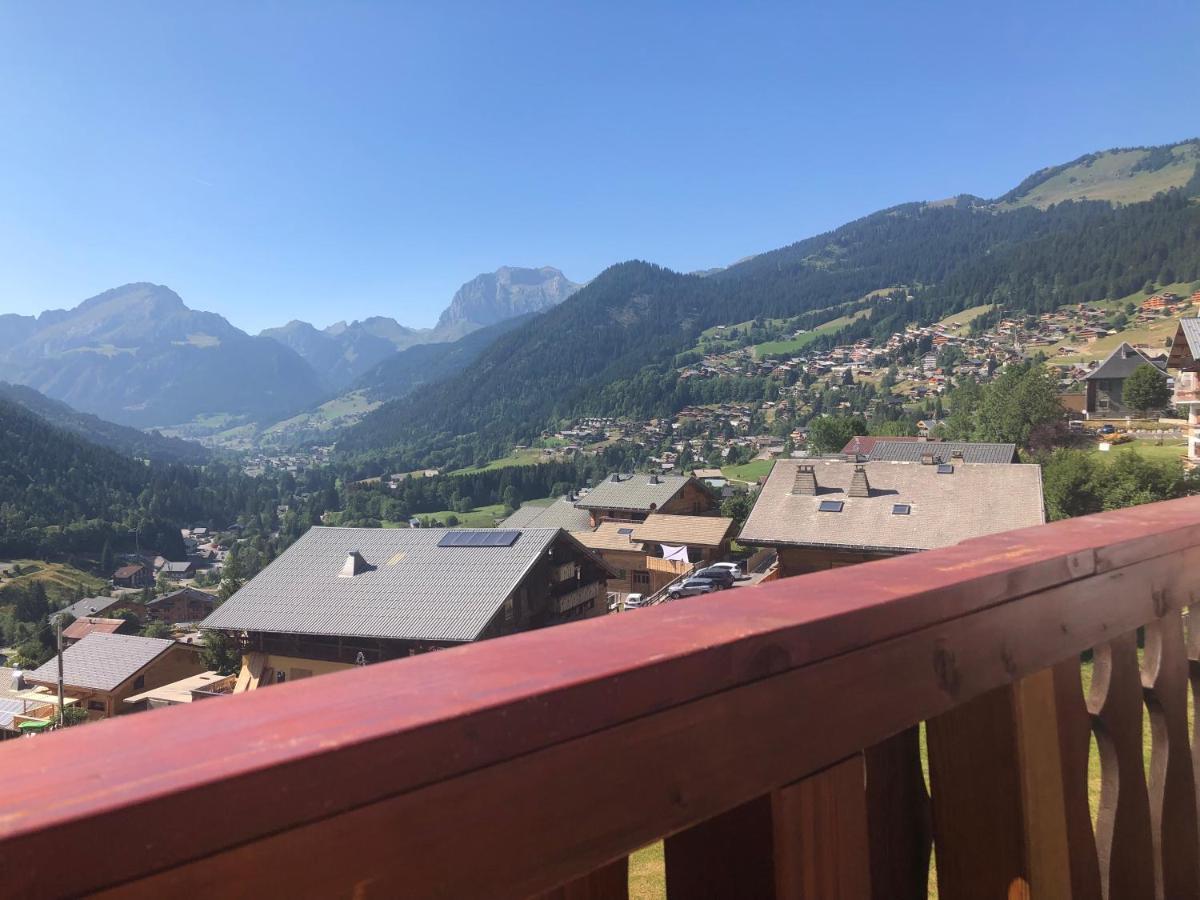 Central Hostel Châtel Eksteriør bilde
