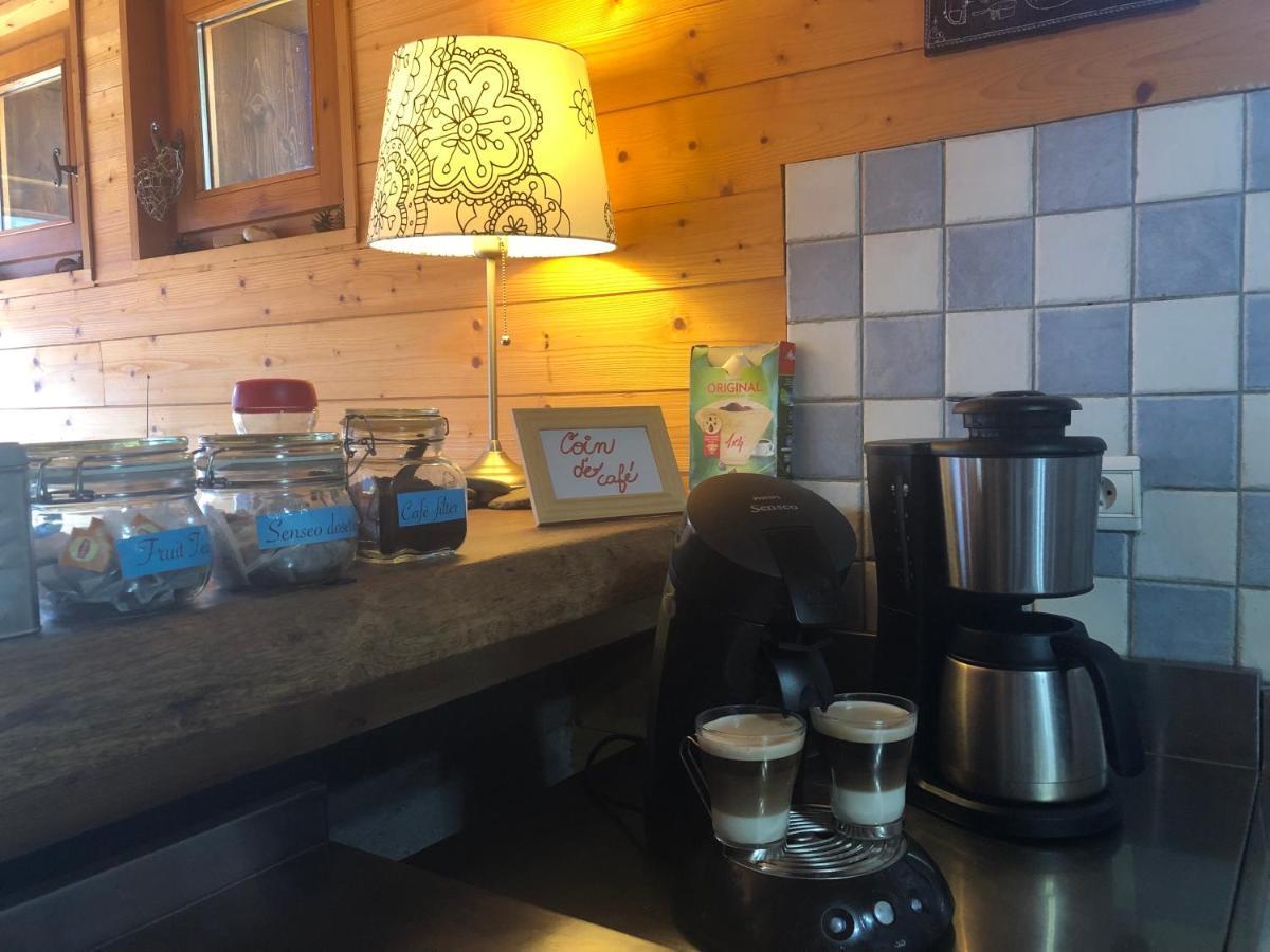 Central Hostel Châtel Eksteriør bilde