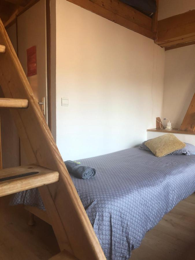 Central Hostel Châtel Eksteriør bilde