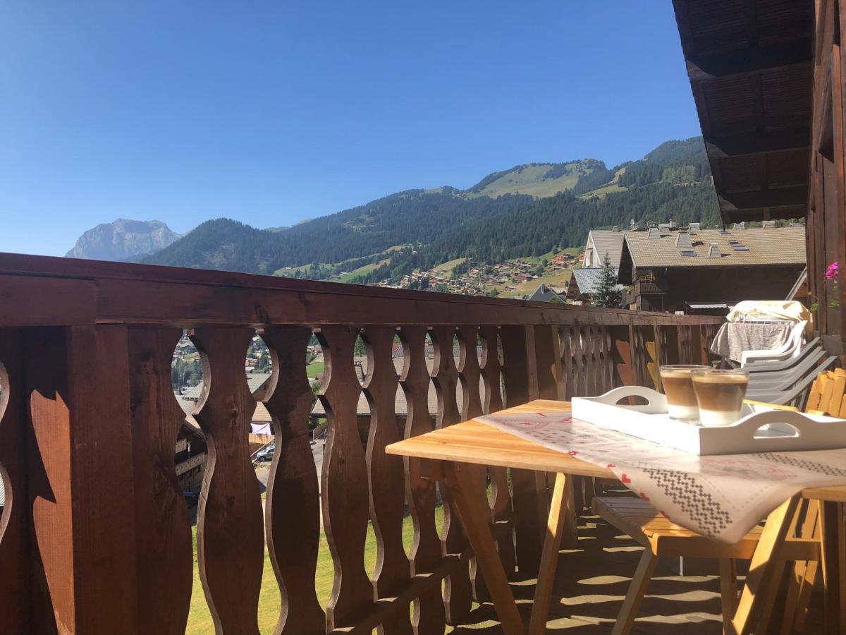 Central Hostel Châtel Eksteriør bilde
