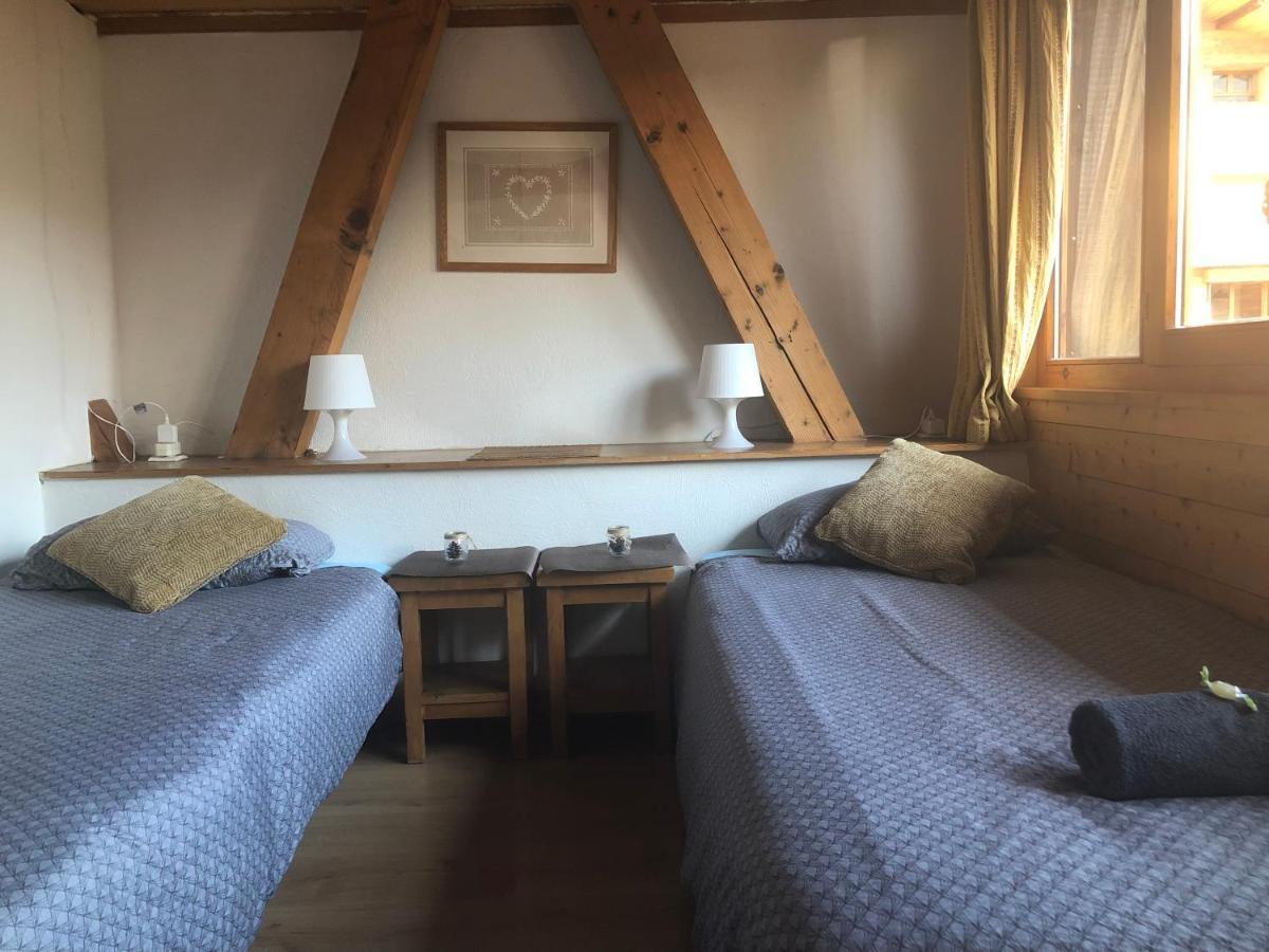 Central Hostel Châtel Eksteriør bilde