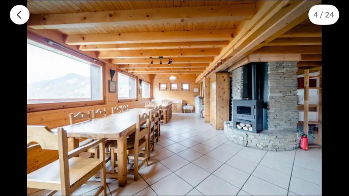 Central Hostel Châtel Eksteriør bilde