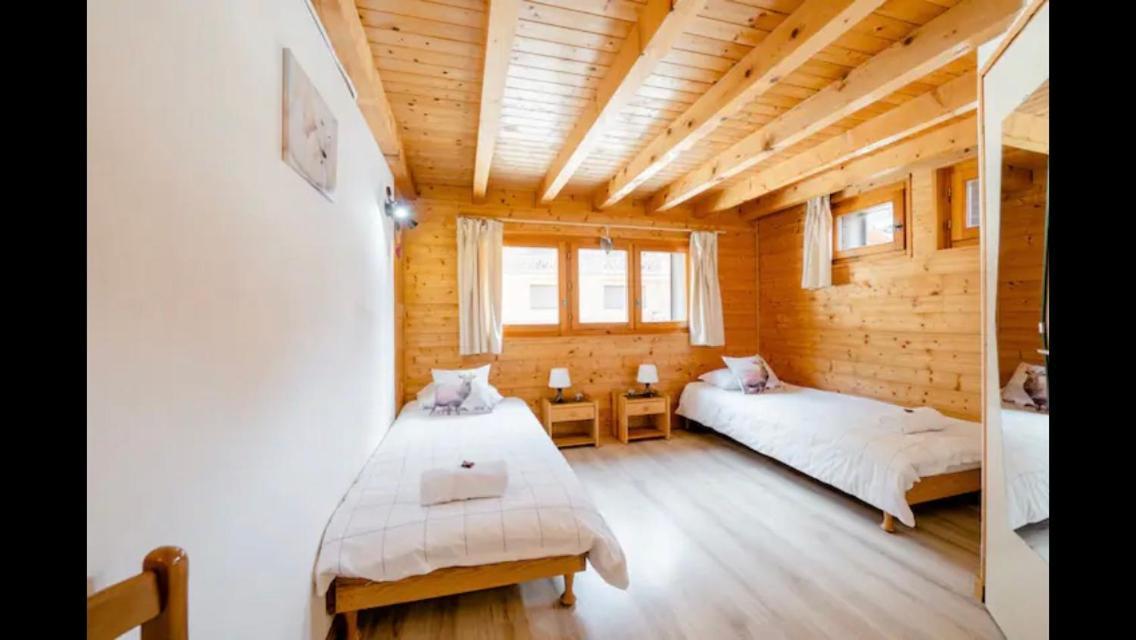 Central Hostel Châtel Eksteriør bilde