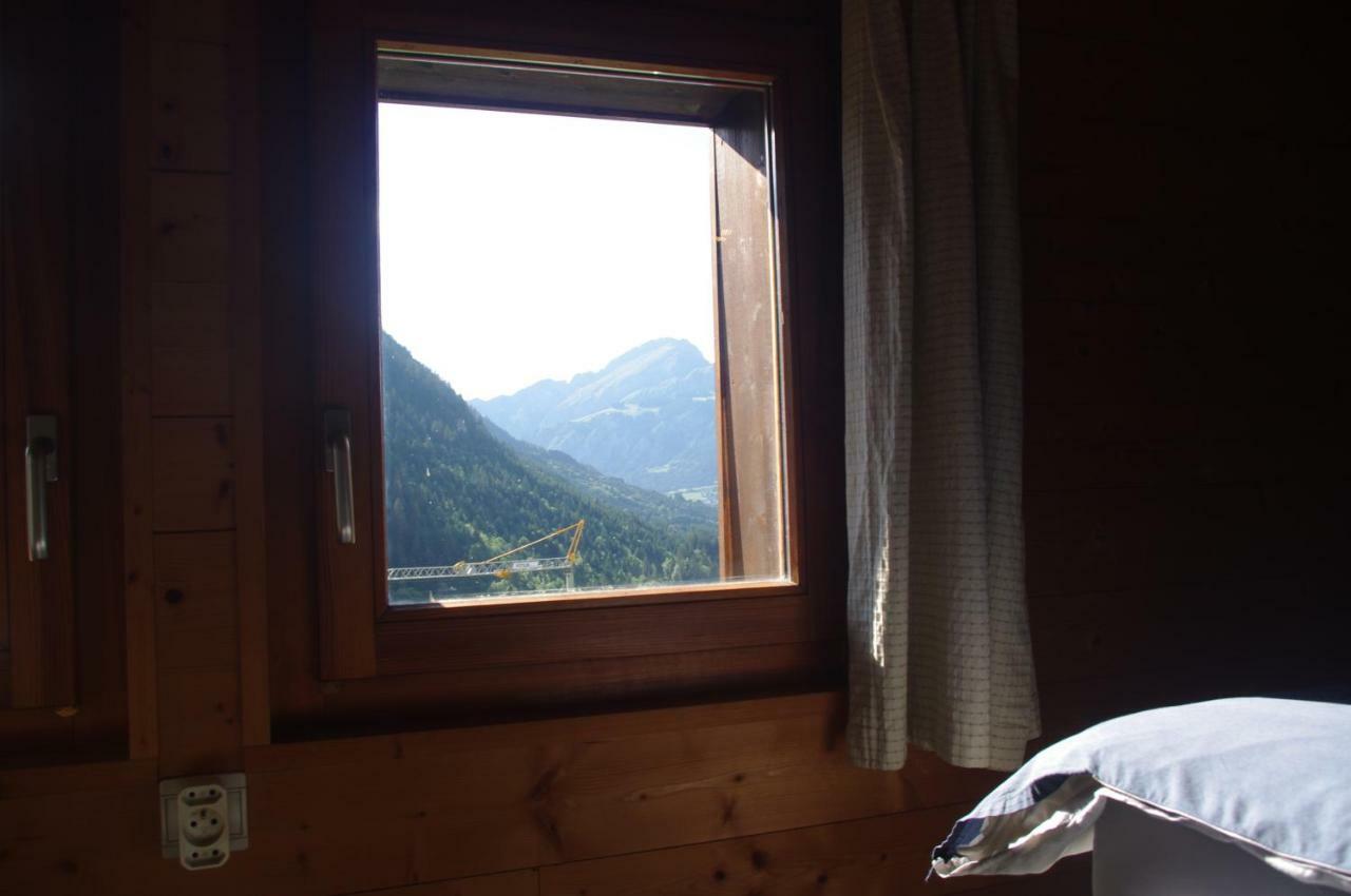 Central Hostel Châtel Eksteriør bilde
